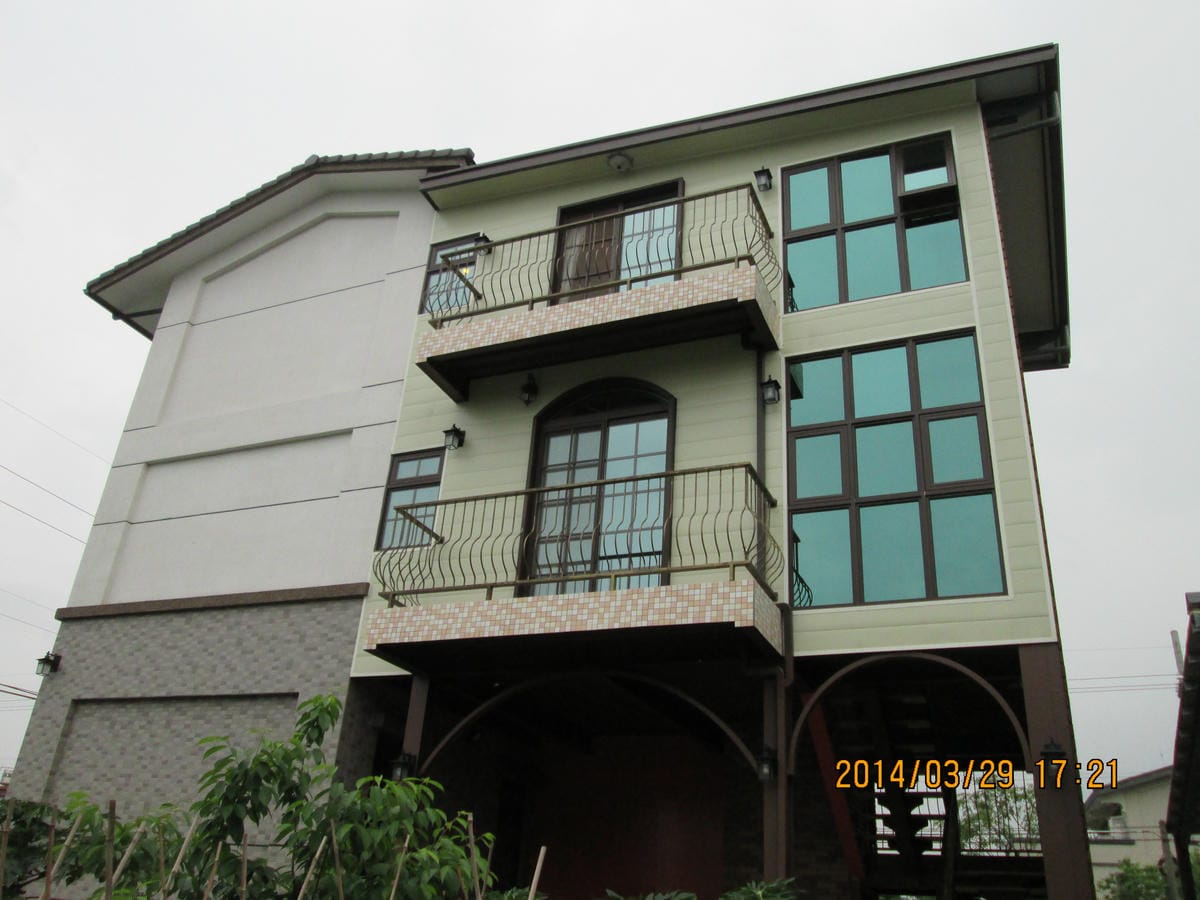 F0000690