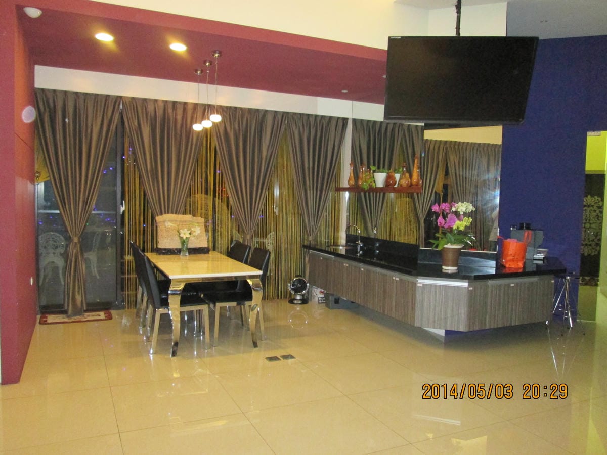 IMG_1585 IMG_1585