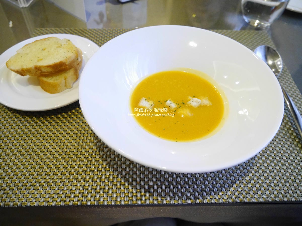 P1300140 P1300140