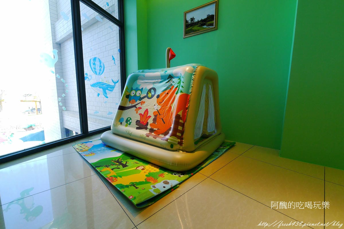 P1890807 P1890807