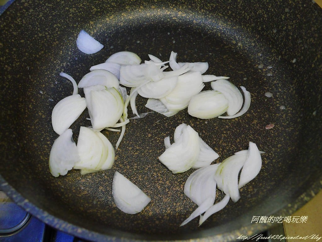 蜜汁燒肉片,十分鐘快速上菜,新手也能煮出超級美味的料理。 - 第6張圖 P2110499