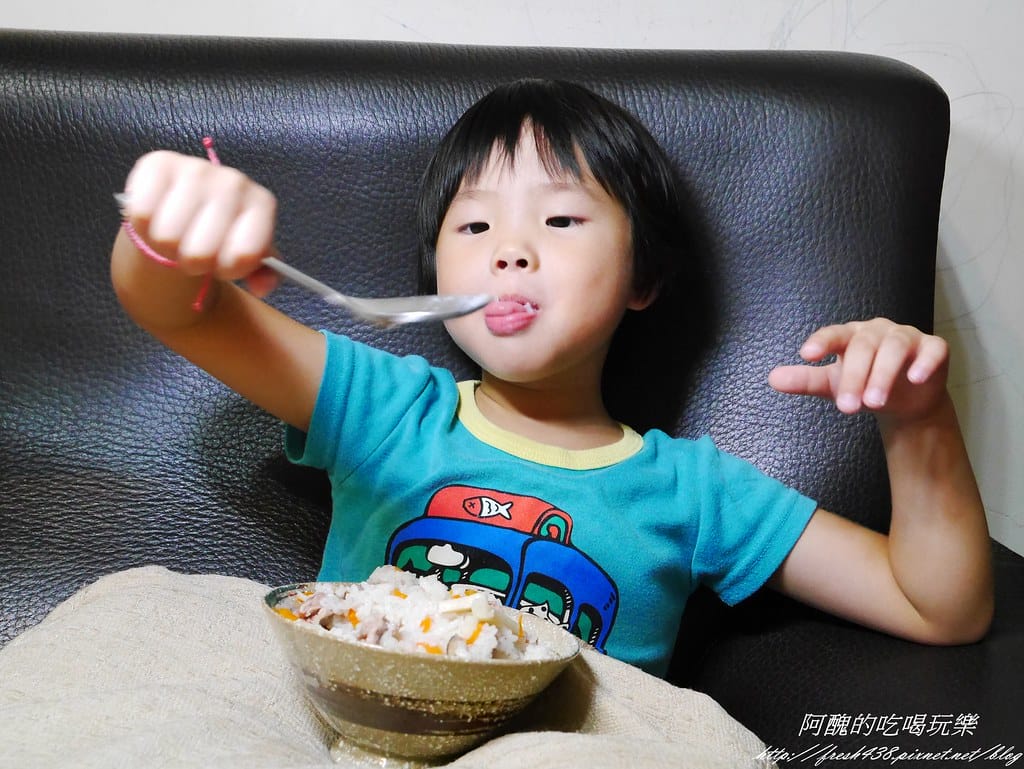【電鍋料理】馬鈴薯炊飯,一鍵按下就搞定,餵飽全家超輕鬆。 - 第9張圖 P2120182