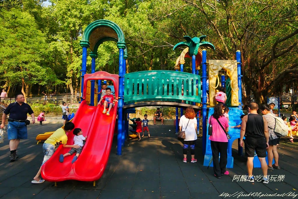 【桃園一日遊景點】虎頭山公園:奧爾森林學堂,提供免費停車、烤肉及野餐,多樣化遊樂設施與步道,免費溜小孩的超讚地方! - 第29張圖 P1270261