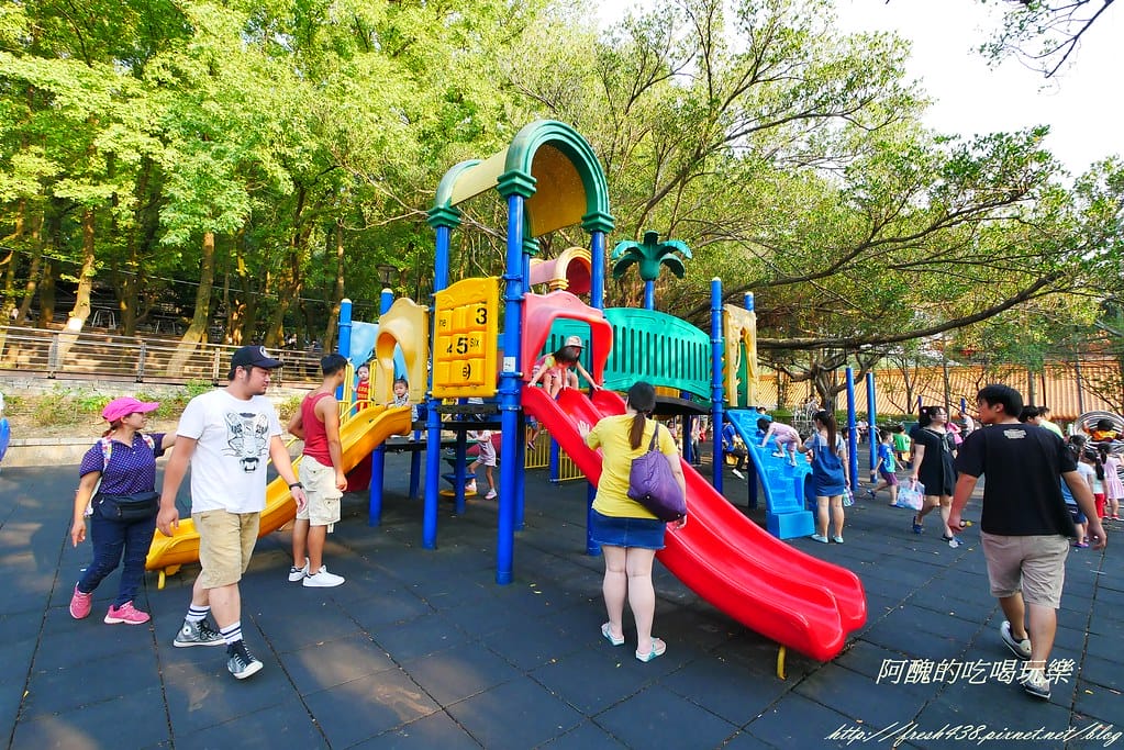 【桃園一日遊景點】虎頭山公園:奧爾森林學堂,提供免費停車、烤肉及野餐,多樣化遊樂設施與步道,免費溜小孩的超讚地方! - 第30張圖 P1270295