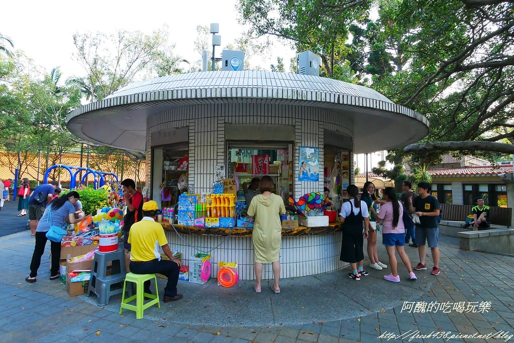 【桃園一日遊景點】虎頭山公園:奧爾森林學堂,提供免費停車、烤肉及野餐,多樣化遊樂設施與步道,免費溜小孩的超讚地方! - 第25張圖 P1270302