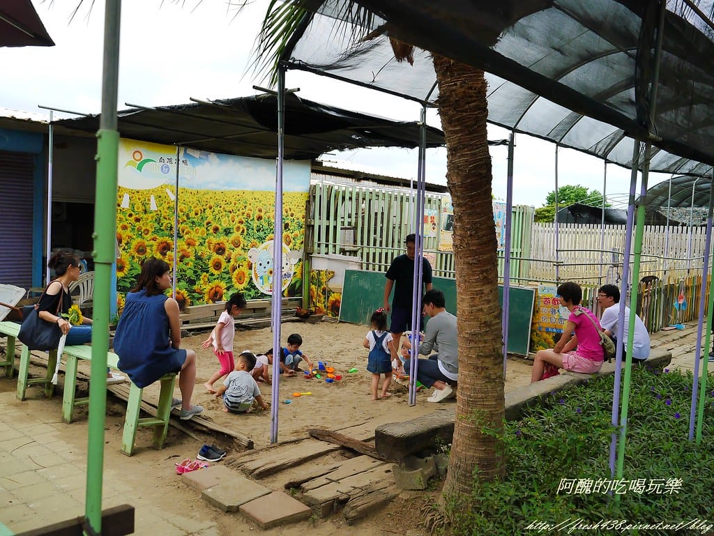 【桃園一日遊景點】向陽農場,免費入園且免費停車,烤肉控窯兼賞花,餵食動物超有趣,親子活動超多元! - 第65張圖 P2120111