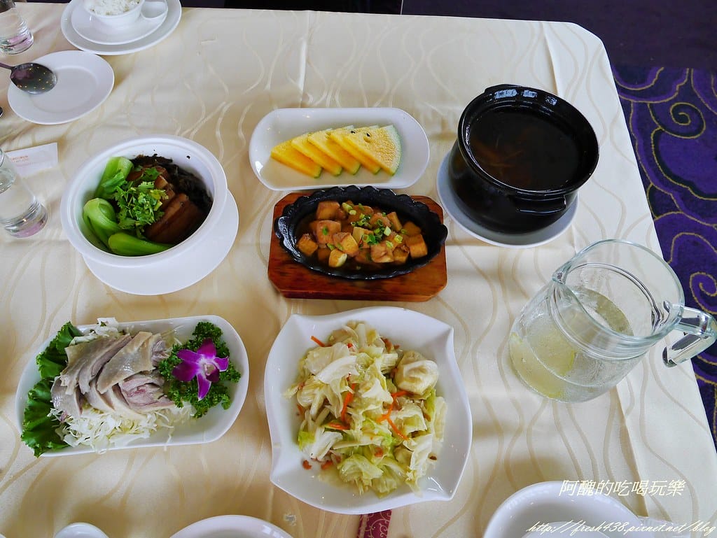 【桃園一日遊景點】向陽農場,免費入園且免費停車,烤肉控窯兼賞花,餵食動物超有趣,親子活動超多元! - 第13張圖 P2110916