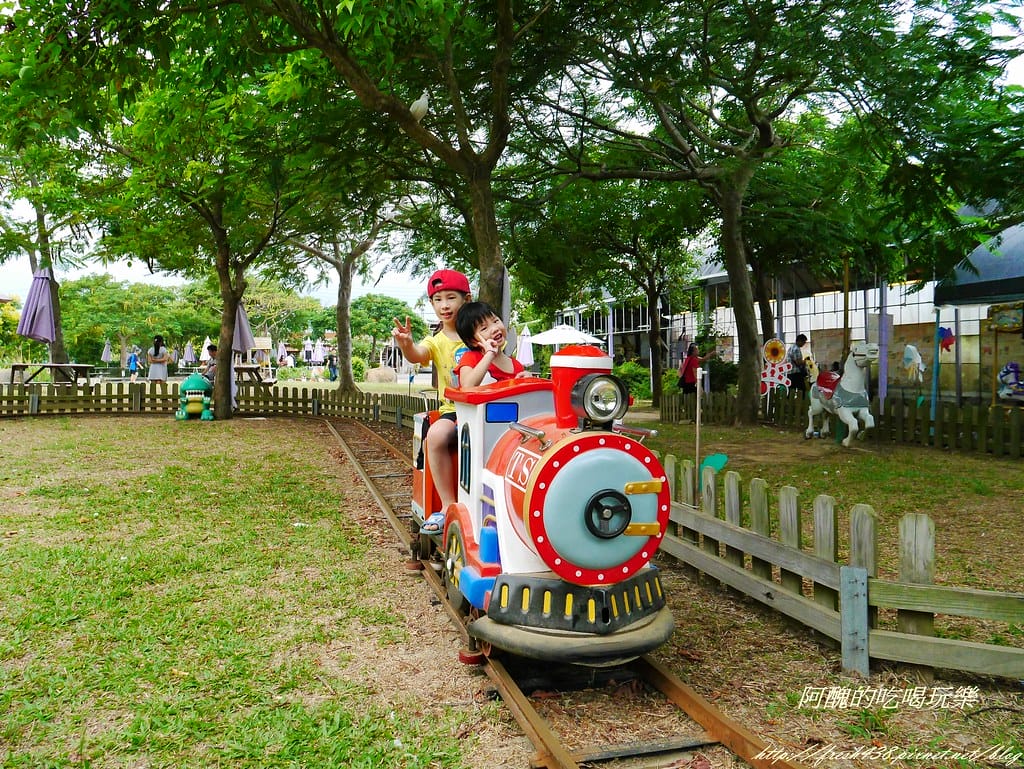 【桃園一日遊景點】向陽農場,免費入園且免費停車,烤肉控窯兼賞花,餵食動物超有趣,親子活動超多元! - 第40張圖 P2120136