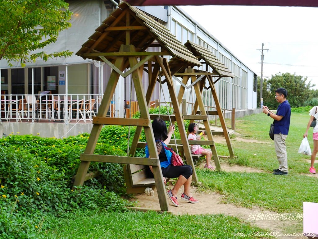 【桃園一日遊景點】向陽農場,免費入園且免費停車,烤肉控窯兼賞花,餵食動物超有趣,親子活動超多元! - 第34張圖 P2110979
