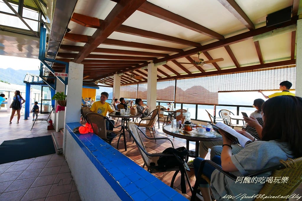 【桃園美食】大溪湖畔,擁有絕美景緻的環湖餐廳,欣賞美景、喝下午茶的超讚地點。 - 第17張圖 P1270327