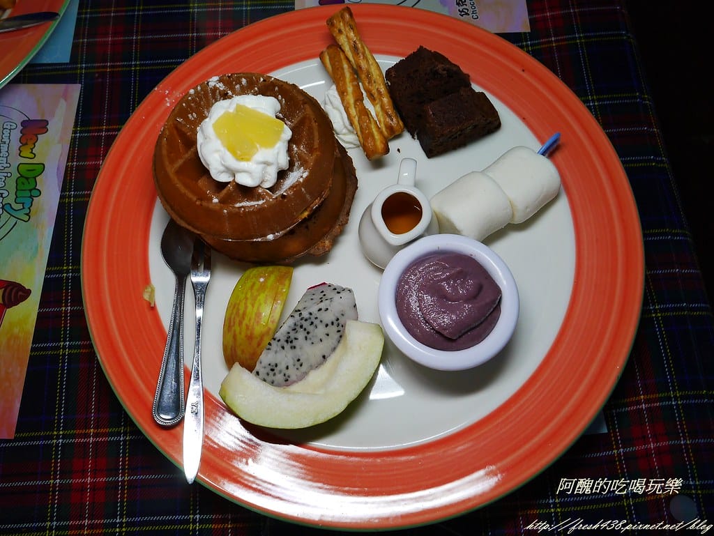 【桃園美食】大溪湖畔,擁有絕美景緻的環湖餐廳,欣賞美景、喝下午茶的超讚地點。 - 第31張圖 P2120395