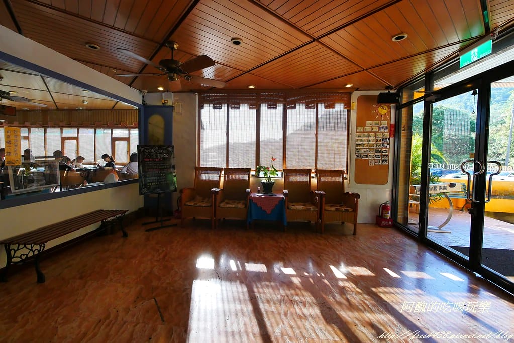 【桃園美食】大溪湖畔,擁有絕美景緻的環湖餐廳,欣賞美景、喝下午茶的超讚地點。 - 第11張圖 P1270340