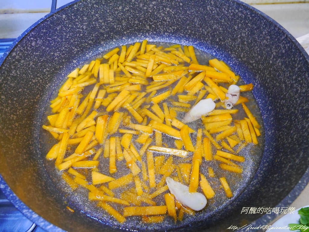 【素食料理】十分鐘時蔬炒麵,加了秘密武器,更加香醇美味喔! - 第9張圖 P2120231