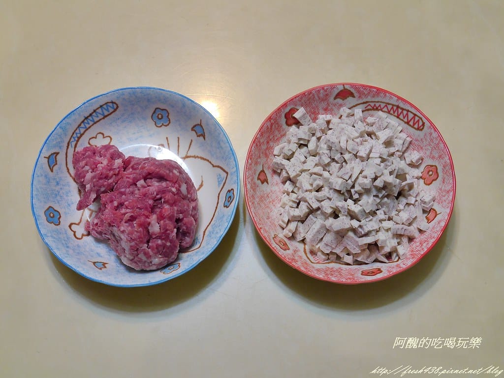 【健脾益胃食譜】芋頭肉末,簡單快速又下飯的料理,想減重,就來吃芋頭吧! - 第2張圖 P2130619