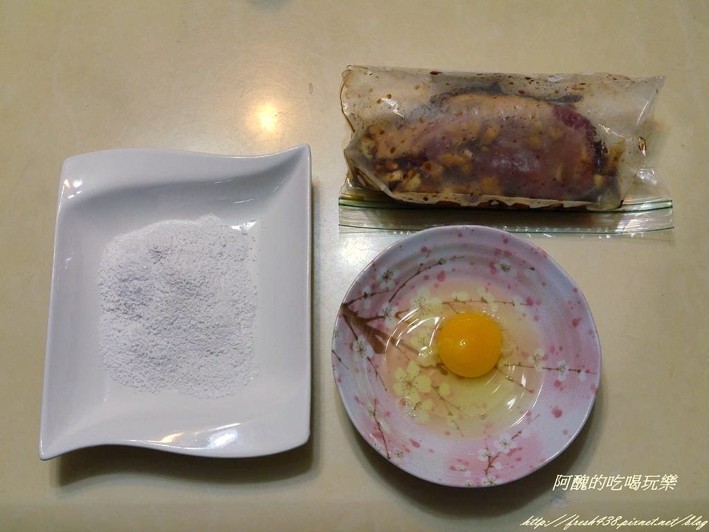 香煎豬排,保證讓您吮指難忘的料理!!排骨飯就要這樣做!! - 第8張圖 1513078292-3773752345_l