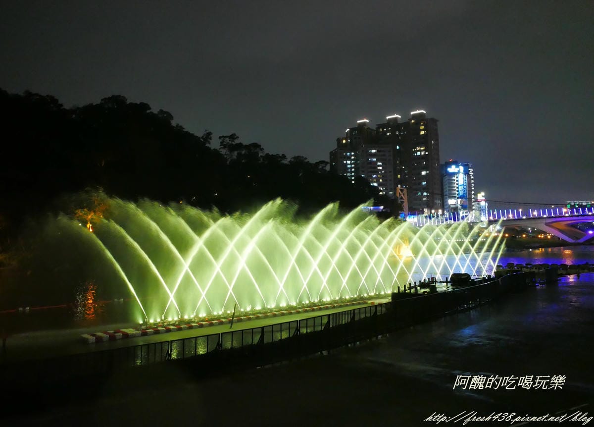 P1350393