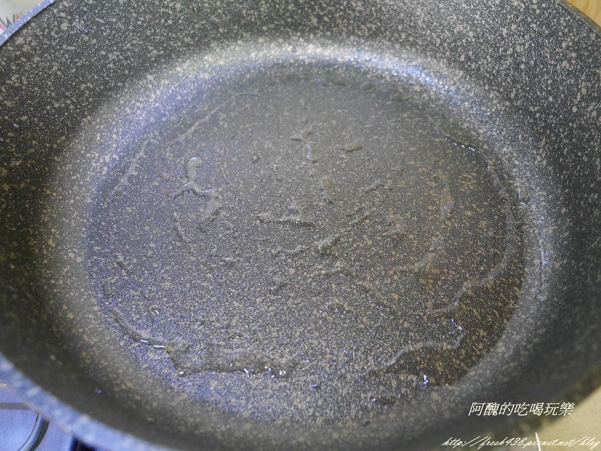 P2330855