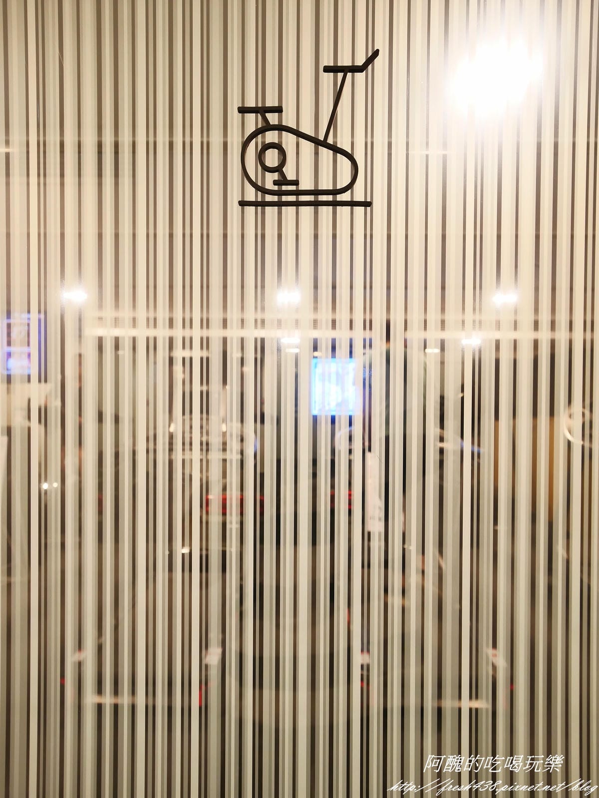 P1420949 P1420949