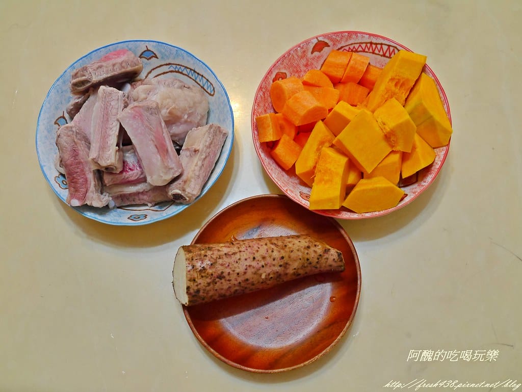 【電鍋食譜】止咳三寶湯,顧氣管、抗過敏的超棒料理。 - 第2張圖 P2400452