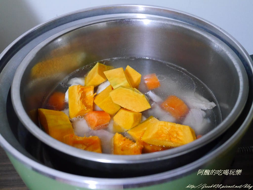 【電鍋食譜】止咳三寶湯,顧氣管、抗過敏的超棒料理。 - 第8張圖 P2400458