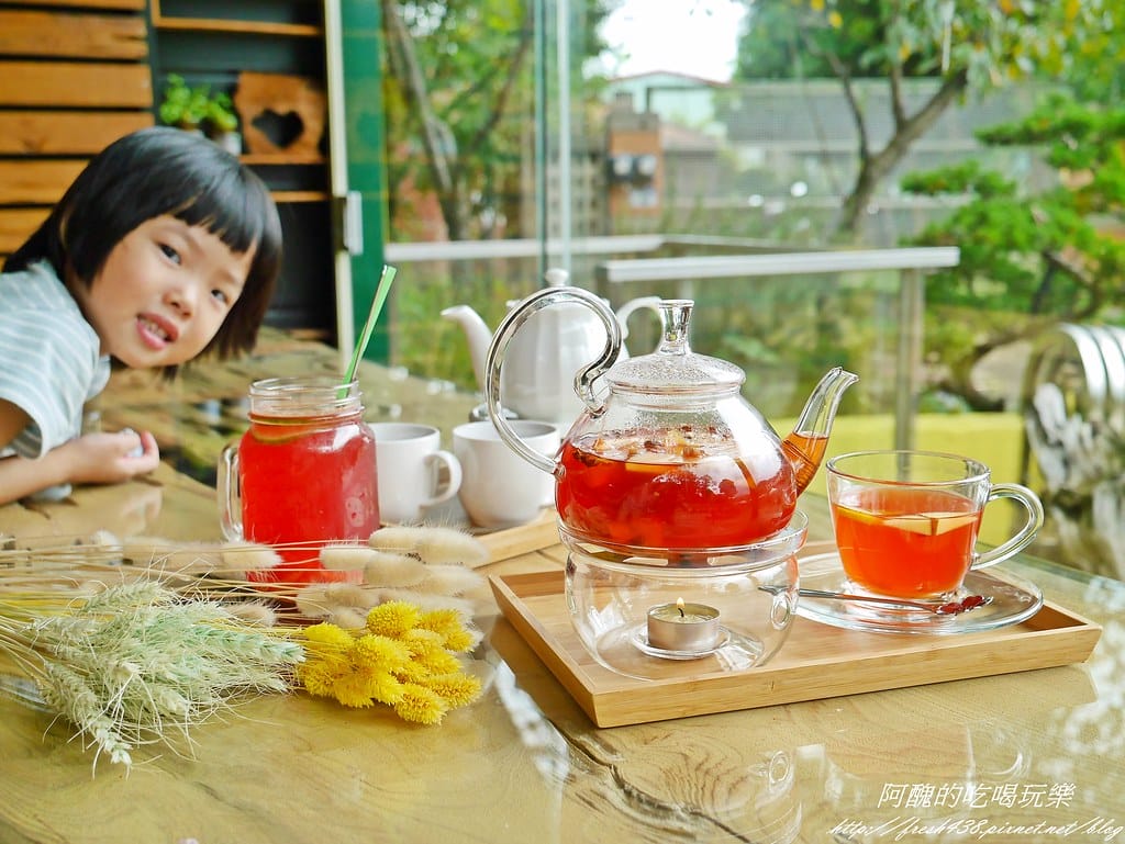 【桃園親子餐廳】7號驛站,位於大溪慈湖旁的景觀餐廳,手作餐點超美味,還有沙坑與賽車讓孩子樂不思蜀。 - 第69張圖 P2400659