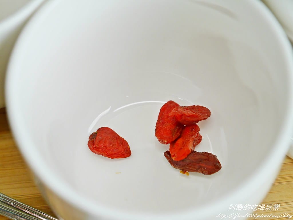 【桃園親子餐廳】7號驛站,位於大溪慈湖旁的景觀餐廳,手作餐點超美味,還有沙坑與賽車讓孩子樂不思蜀。 - 第65張圖 P2400639
