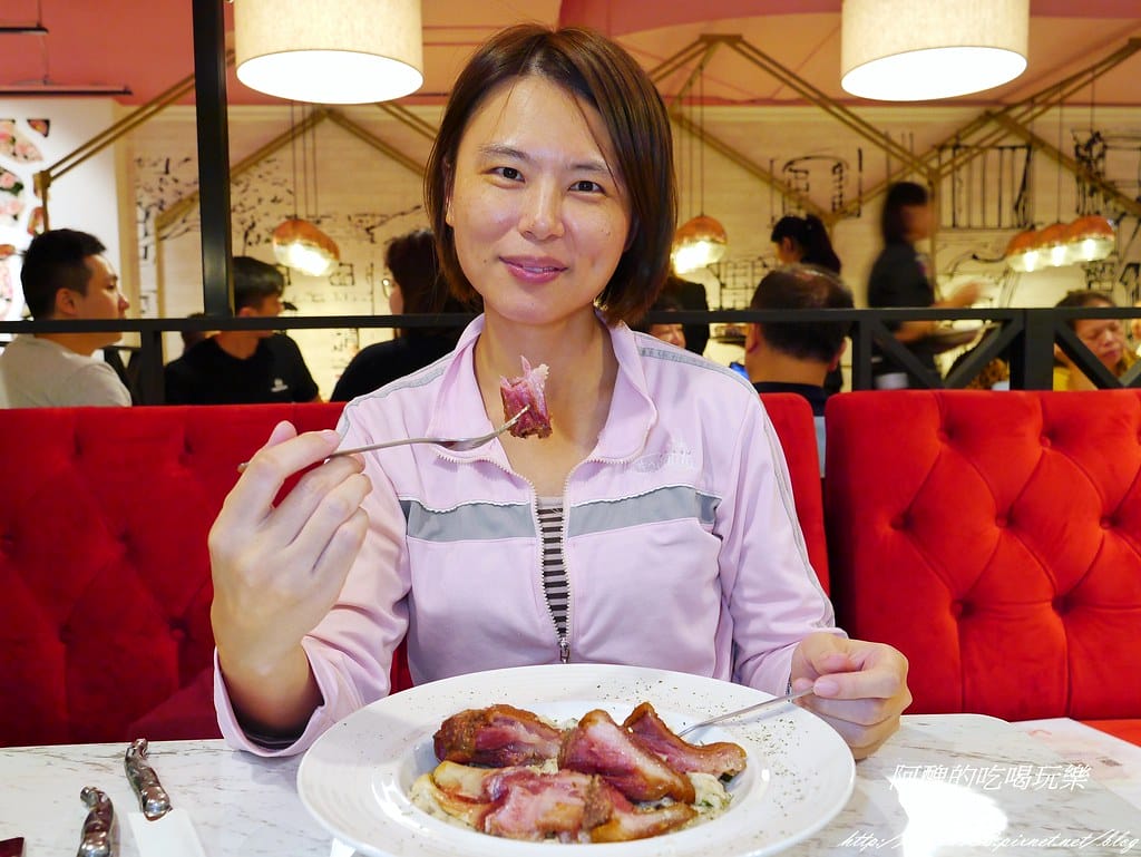 【桃園美食推薦】樂尼尼桃園統領店,吃美食、拍美照,ig打卡新據點,義式料理超美味。 - 第39張圖 P2410616