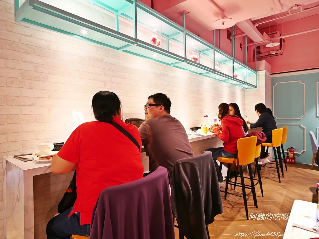 【桃園美食推薦】樂尼尼桃園統領店,吃美食、拍美照,ig打卡新據點,義式料理超美味。 - 第20張圖 P1440428