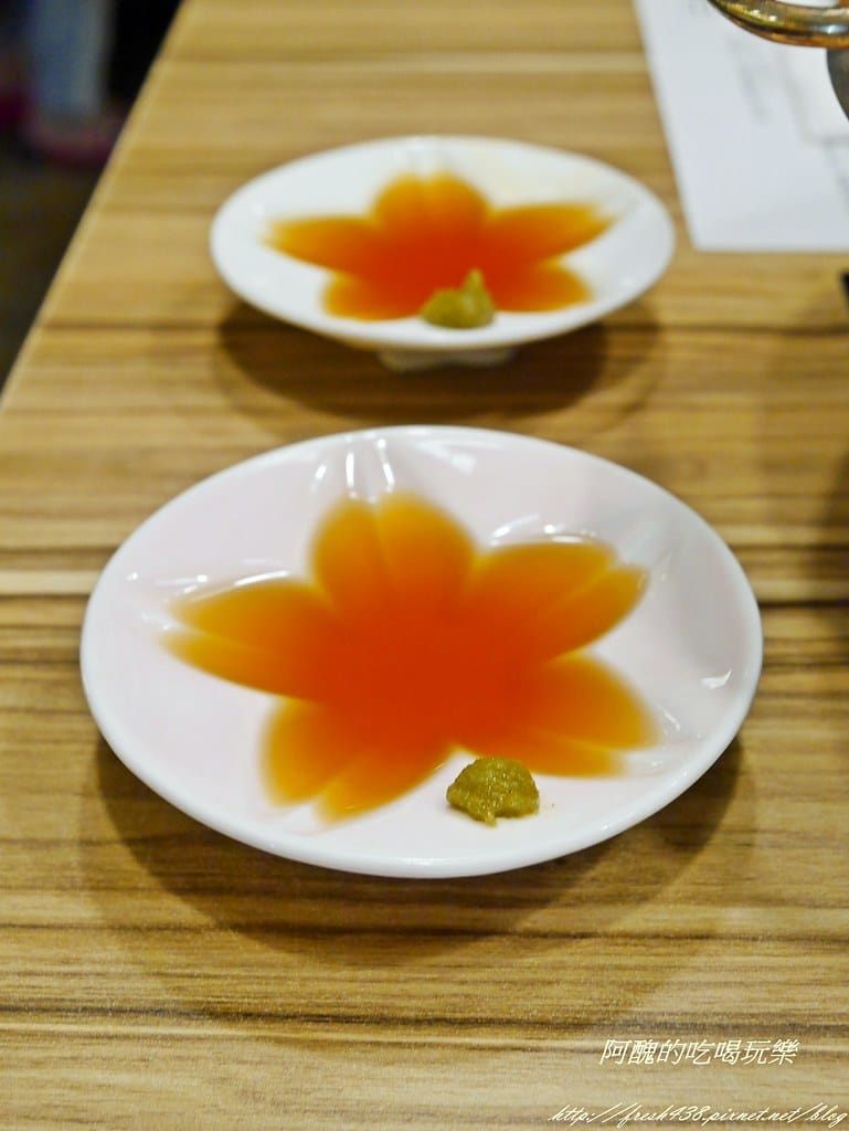 P2410792