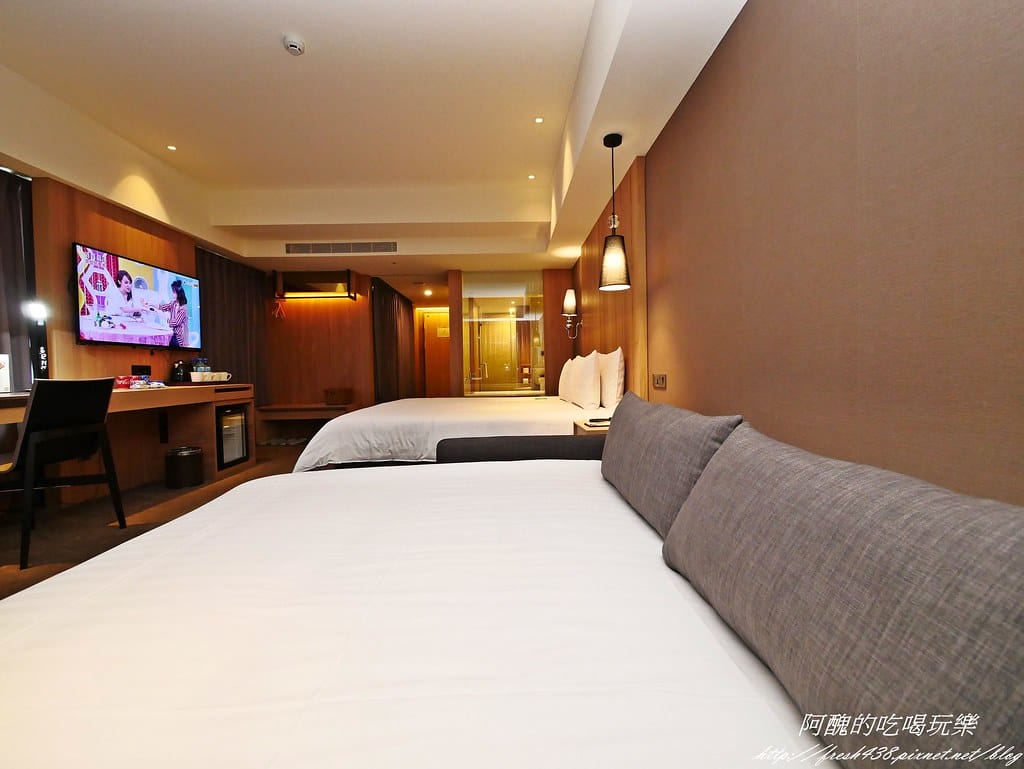 【台北住宿】宜家商旅,房間超大、溫馨舒適,早餐多元又豐盛,完全顛覆商旅小而窄的印象。 - 第27張圖 P1440533