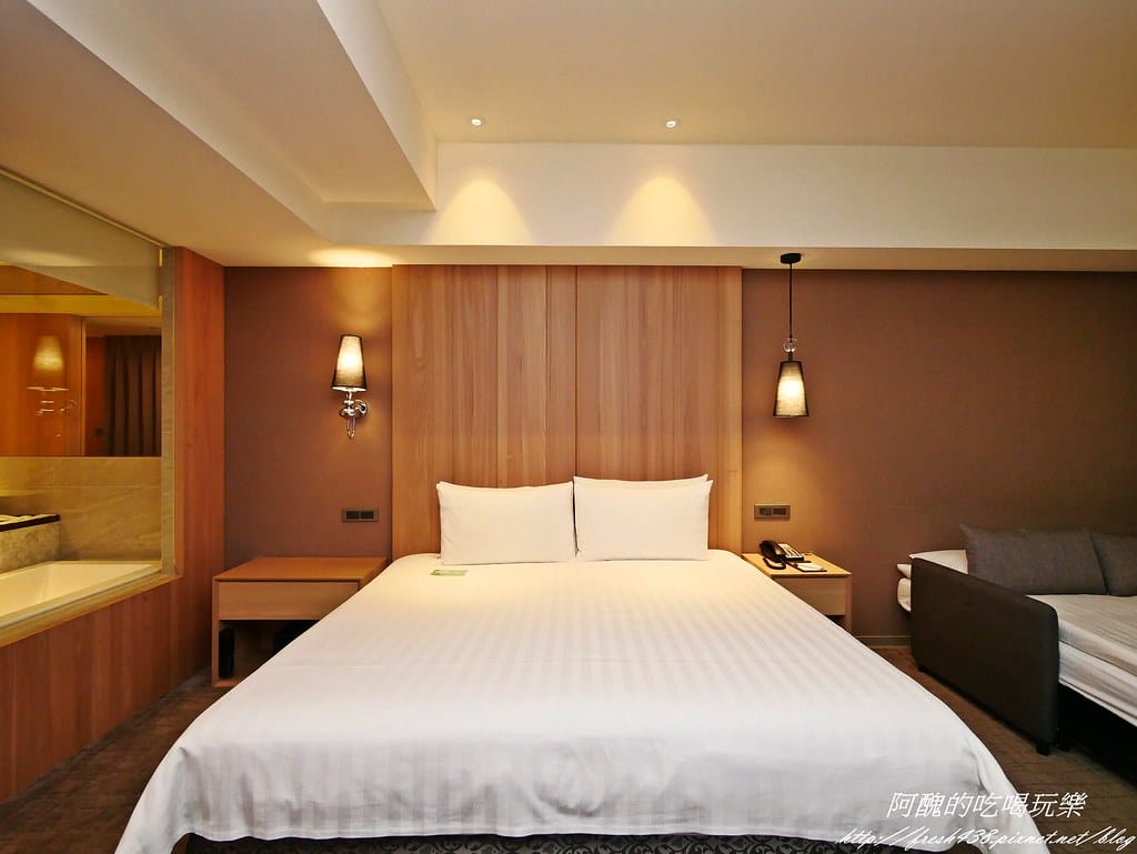【台北住宿】宜家商旅,房間超大、溫馨舒適,早餐多元又豐盛,完全顛覆商旅小而窄的印象。 - 第28張圖 P1440528