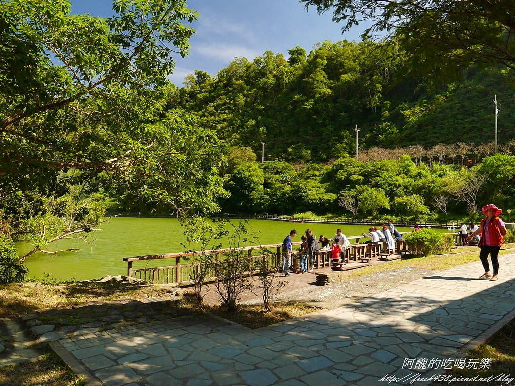 【宜蘭免費景點】長埤湖風景區,餵小動物、騎碰碰車、玩盪鞦韆、欣賞湖景、附設露營區,三星鄉親子旅遊好去處。 - 第22張圖 P2420371