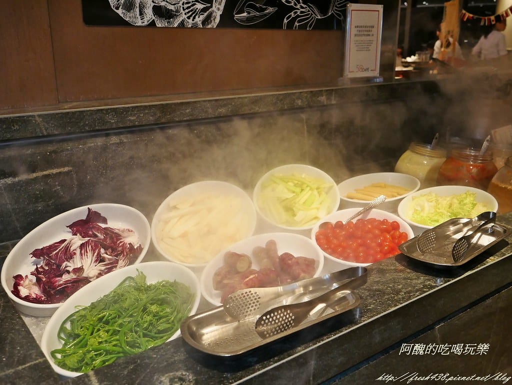 【新北美食推薦】Mega 50,歲末饗宴最佳聚會地點,盡覽板橋夜景,還有2018新北市歡樂耶誕城與您同歡! - 第22張圖 P1450575