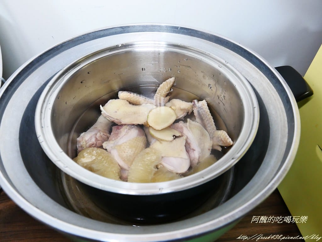 【電鍋食譜】柚子雞湯,止咳化痰、開胃潤肺又補血,熟吃柚子更健康喔! - 第7張圖 P1460392