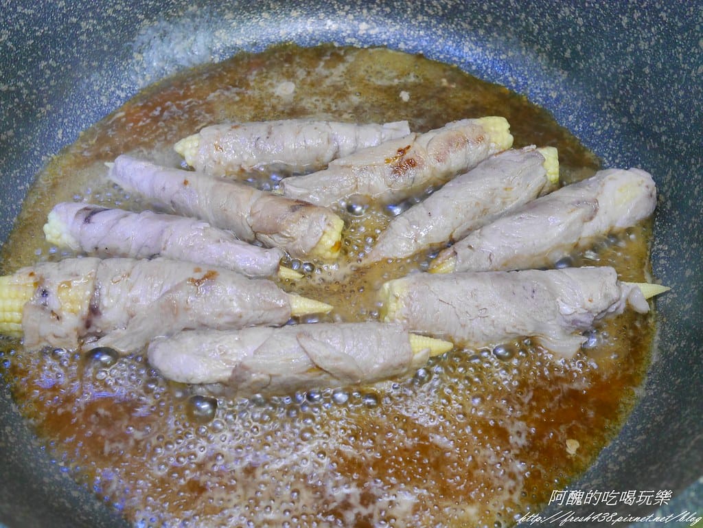 玉米筍肉捲,鹹鹹甜甜超好吃,新手必學、零失敗料理! - 第14張圖 P2430056