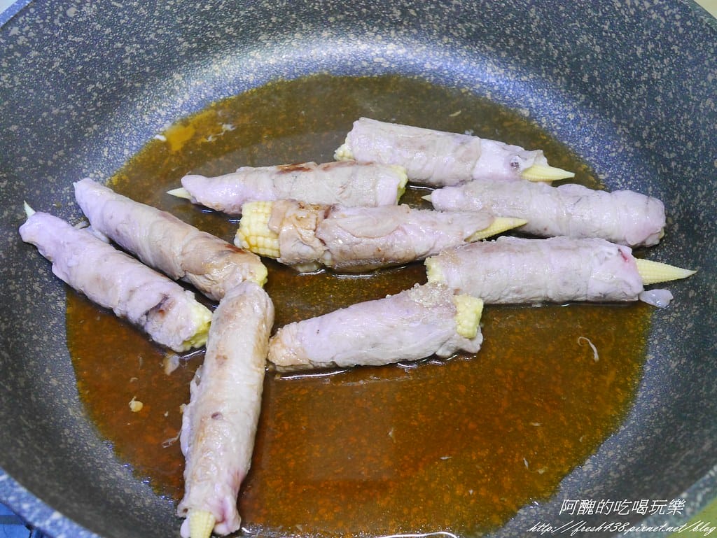 玉米筍肉捲,鹹鹹甜甜超好吃,新手必學、零失敗料理! - 第13張圖 P2430055