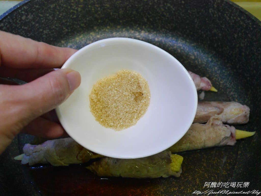 玉米筍肉捲,鹹鹹甜甜超好吃,新手必學、零失敗料理! - 第12張圖 P2430053