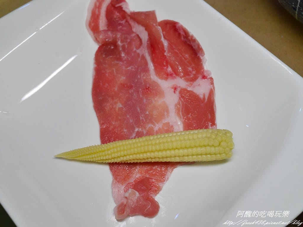 玉米筍肉捲,鹹鹹甜甜超好吃,新手必學、零失敗料理! - 第5張圖 P2430037