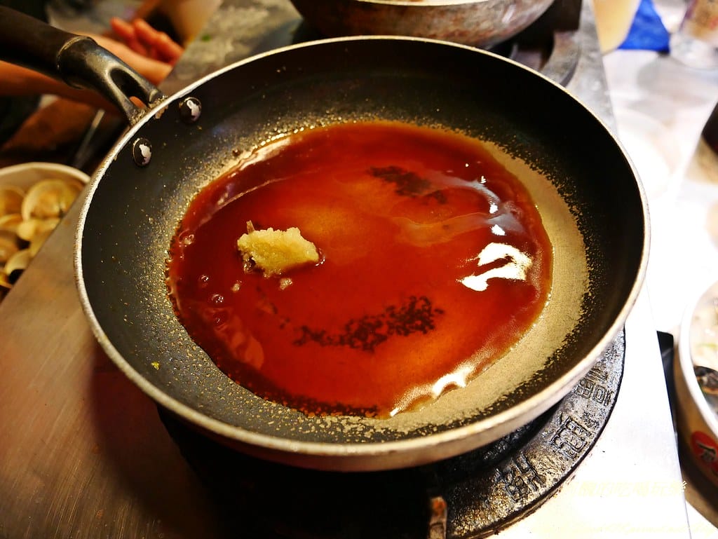 【士林美食推薦】就燒蛤,愛吃蛤蜊的朋友絕對別錯過,五種口味任您選,附內用座位哦! - 第24張圖 P1460042