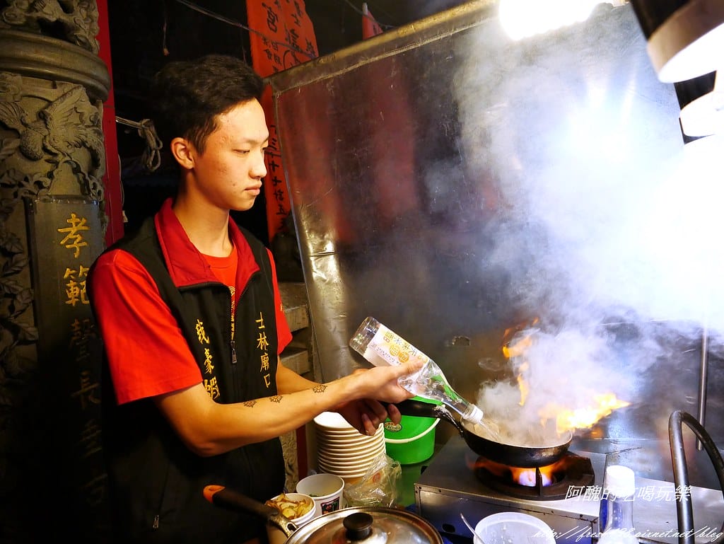 【士林美食推薦】就燒蛤,愛吃蛤蜊的朋友絕對別錯過,五種口味任您選,附內用座位哦! - 第18張圖 P1460031