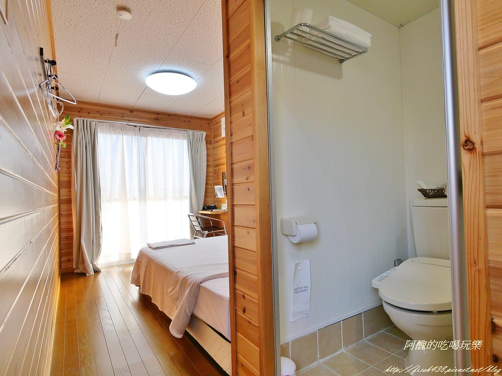 【沖繩離島住宿推薦】伊江島こころハウス(KOKORO HOUSE),素淨雅致、清新宜人的離島民宿。 - 第13張圖 P1000241 (2)