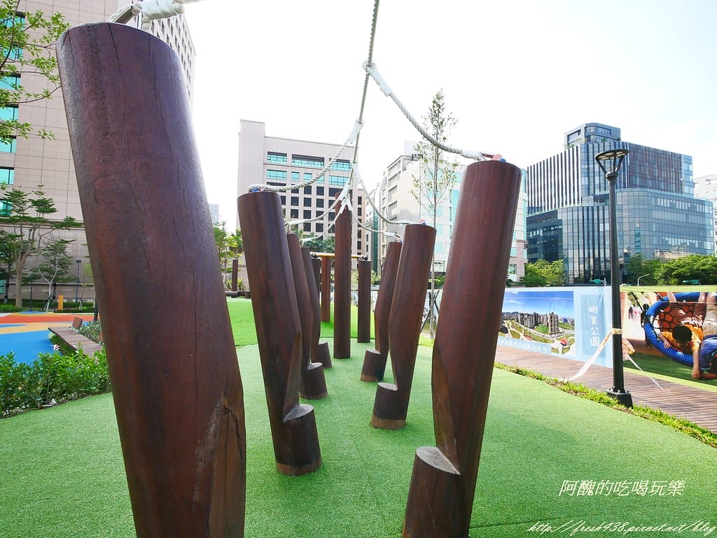 【台北免費景點】內湖大港墘公園,高達2.5公頃,設有共融遊戲場,可嬉戲、能野餐,快來這裡放風吧! - 第26張圖 P1390664