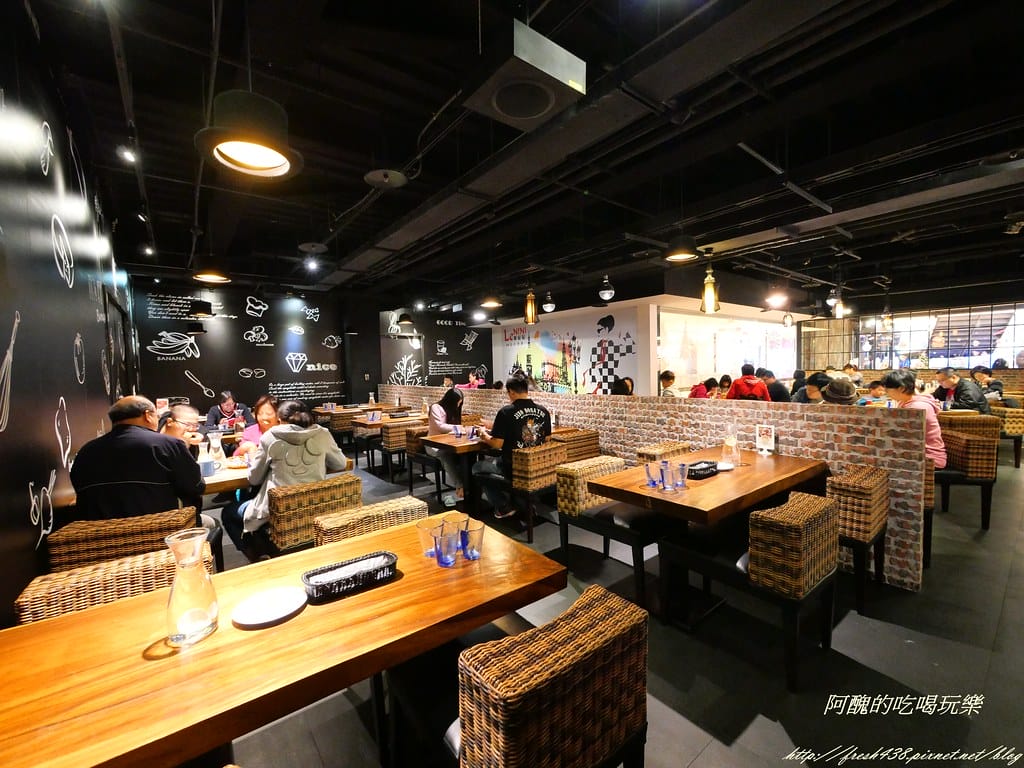 【新北美食推薦】樂尼尼林口國賓影城店,位於昕境廣場內,環境佳、餐點優,適合親友聚餐的好所在。 - 第14張圖 P1000459