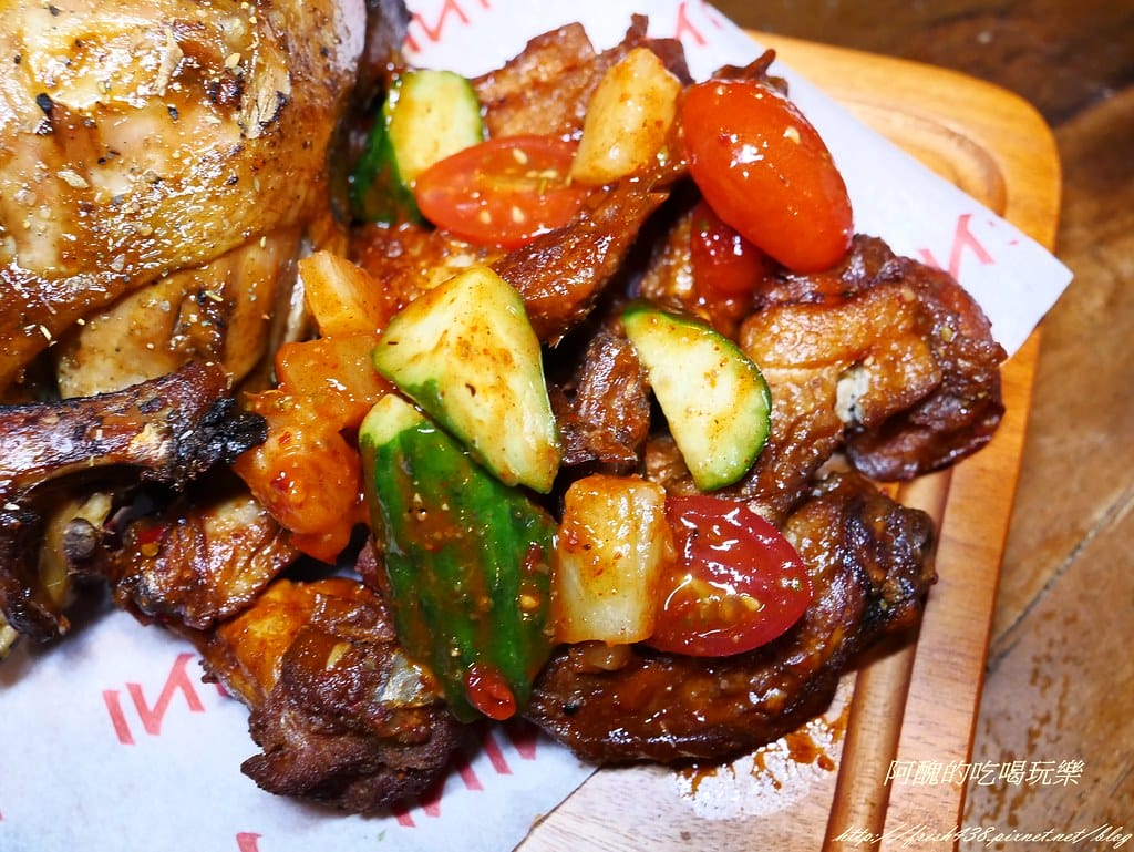 【新北美食推薦】樂尼尼林口國賓影城店,位於昕境廣場內,環境佳、餐點優,適合親友聚餐的好所在。 - 第53張圖 P1470626