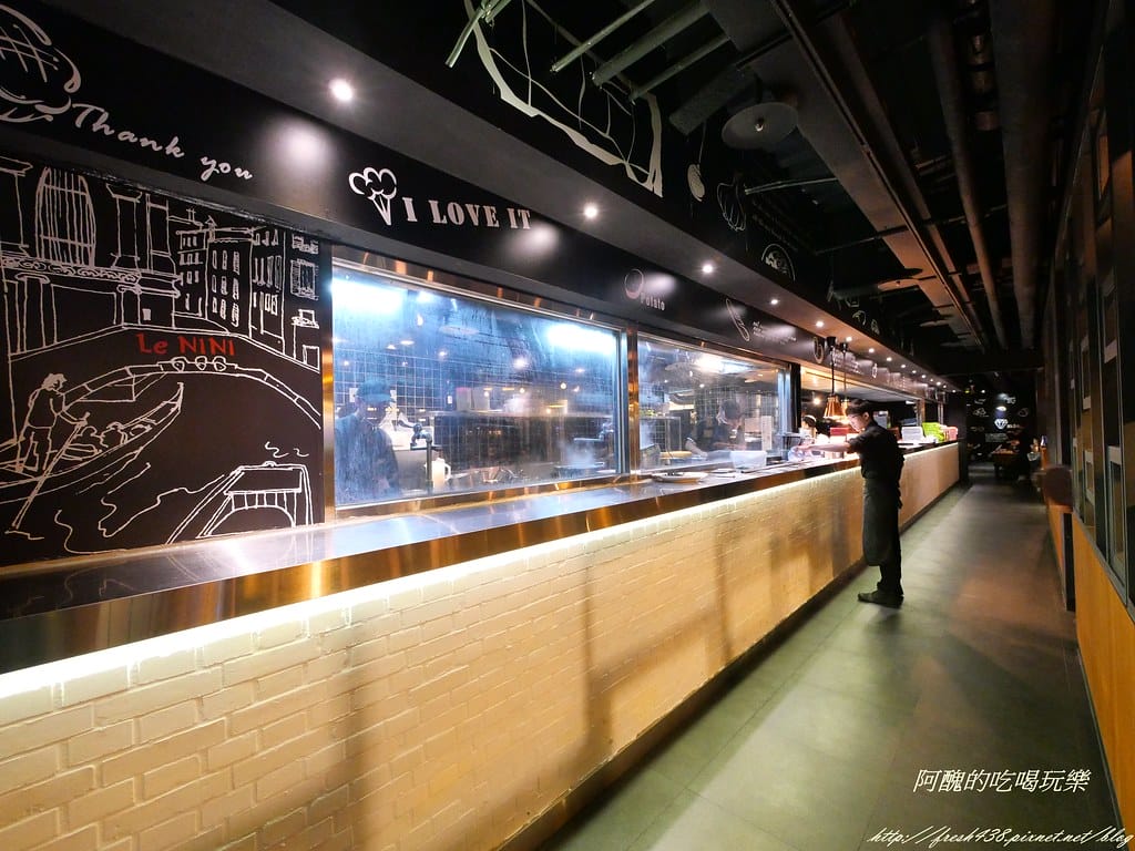 【新北美食推薦】樂尼尼林口國賓影城店,位於昕境廣場內,環境佳、餐點優,適合親友聚餐的好所在。 - 第20張圖 P1000470