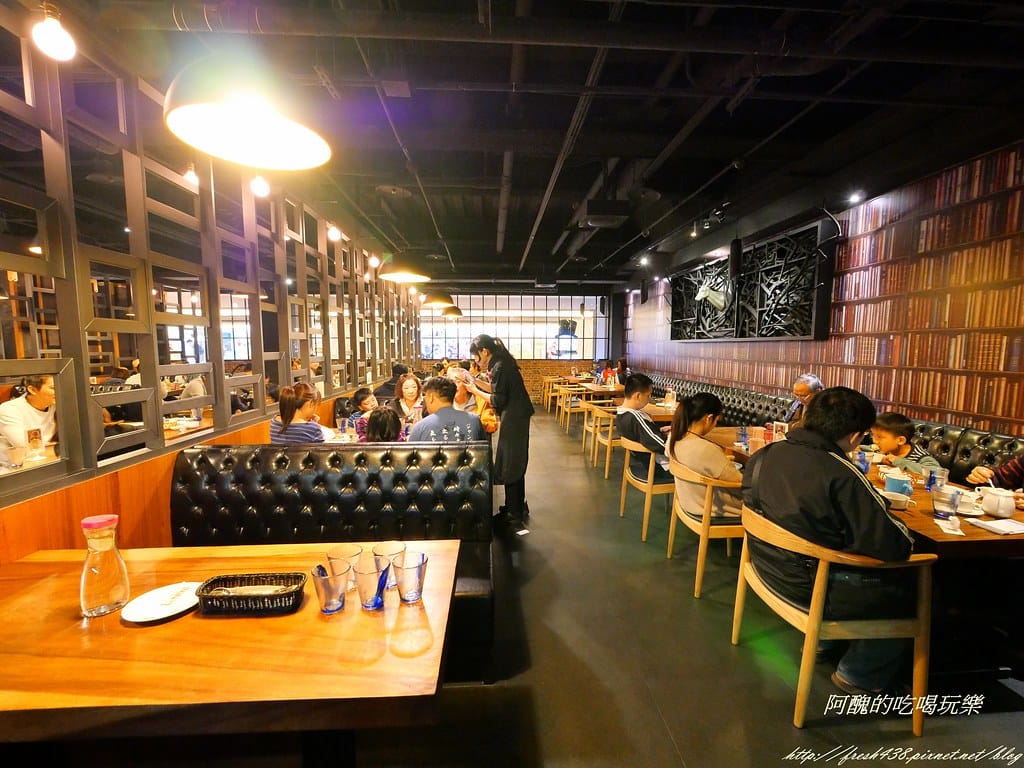 【新北美食推薦】樂尼尼林口國賓影城店,位於昕境廣場內,環境佳、餐點優,適合親友聚餐的好所在。 - 第18張圖 P1000456