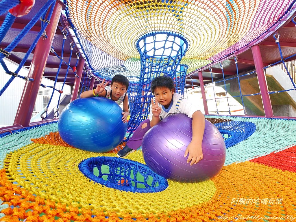 【新北特色公園】樹林東昇公園,超有趣的銀河主題公園,星際探險就此啟航! - 第17張圖 P2430211