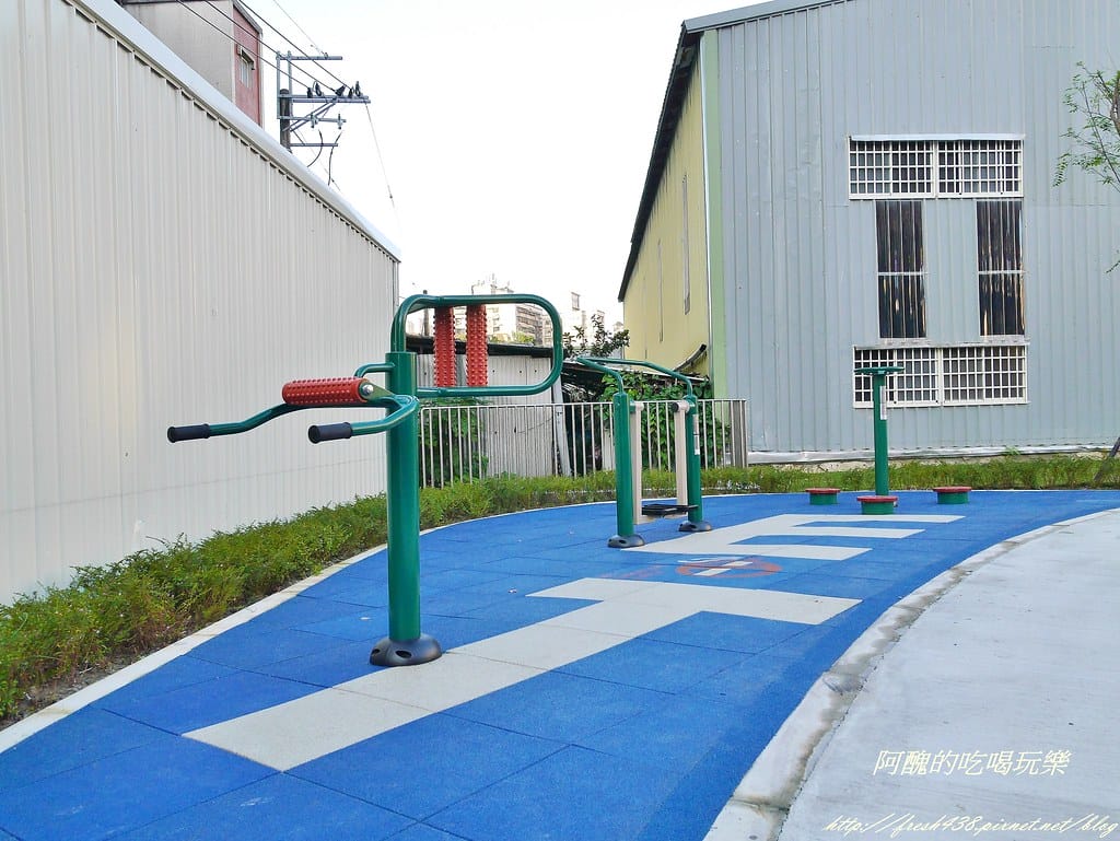 【新北特色公園】樹林東昇公園,超有趣的銀河主題公園,星際探險就此啟航! - 第30張圖 P2430219 (2)