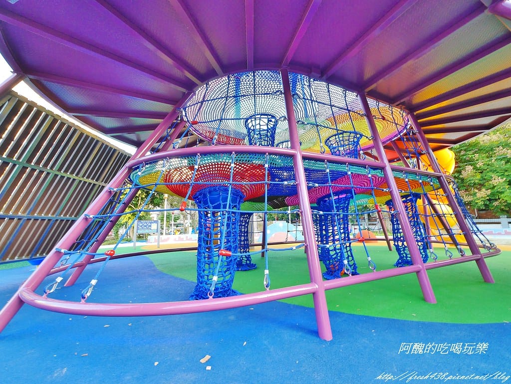 【新北特色公園】樹林東昇公園,超有趣的銀河主題公園,星際探險就此啟航! - 第15張圖 P2430208 (2)