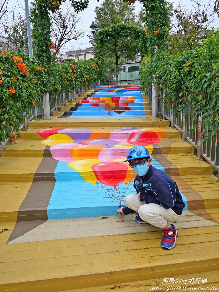 【新北特色公園】鶯歌永吉公園,3D立體彩繪步道超有趣,還有籃球場、遊戲區、體健廣場,IG打卡新景點。 - 第19張圖 P1001353